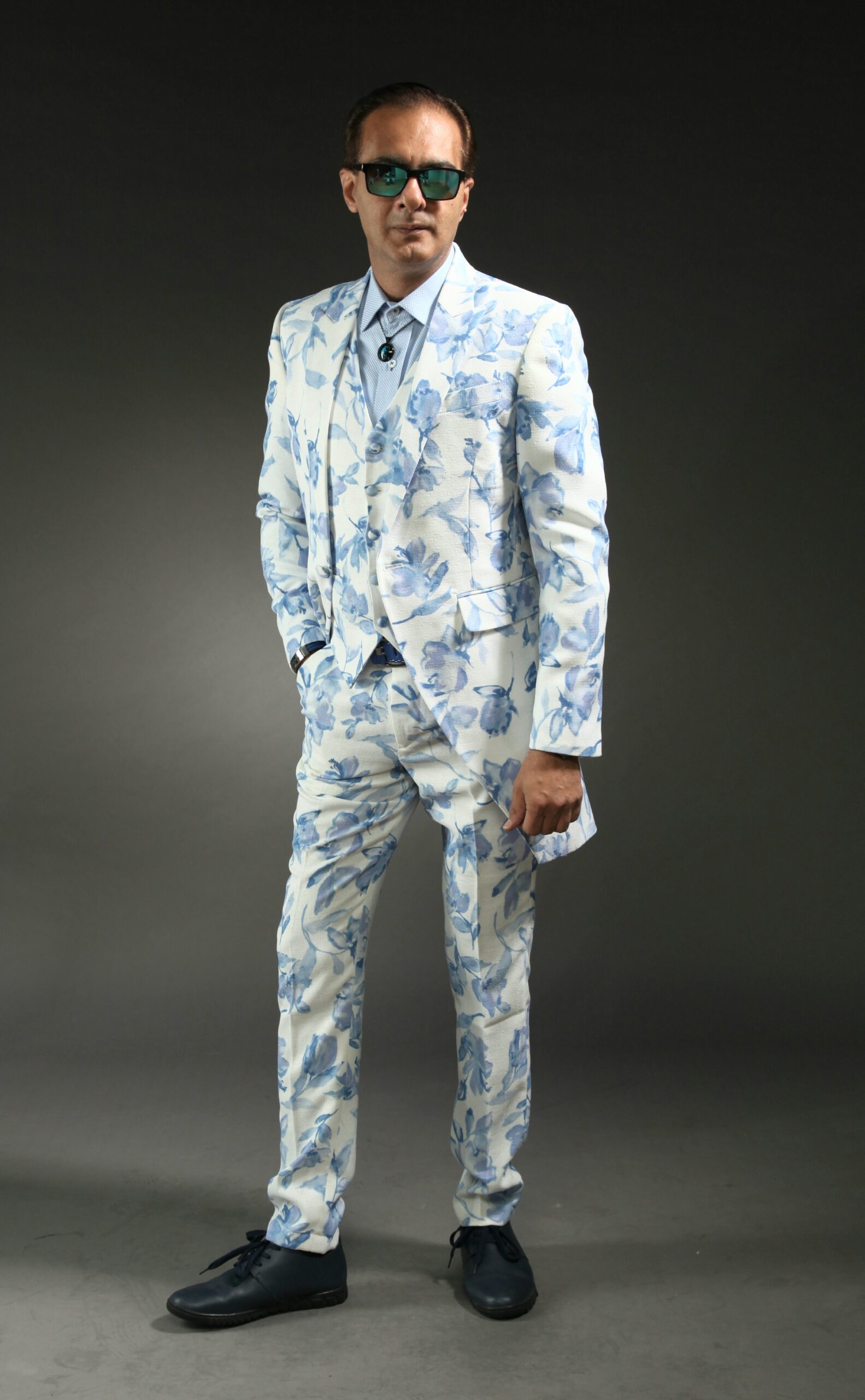 MST-5013-03-rent_rental_hire_tuxedo_suit_black_tie_suit_designer_suits_shop_tailor_tailors_singapore_wedding