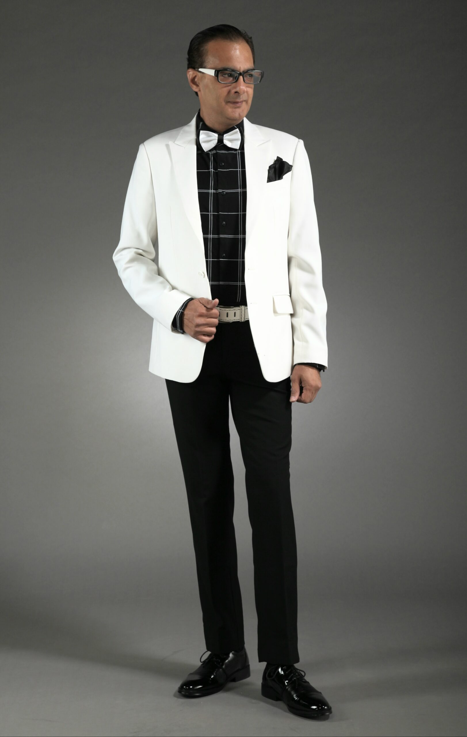 MST-5055-02-rent_rental_hire_tuxedo_suit_black_tie_suit_designer_suits_shop_tailor_tailors_singapore_wedding