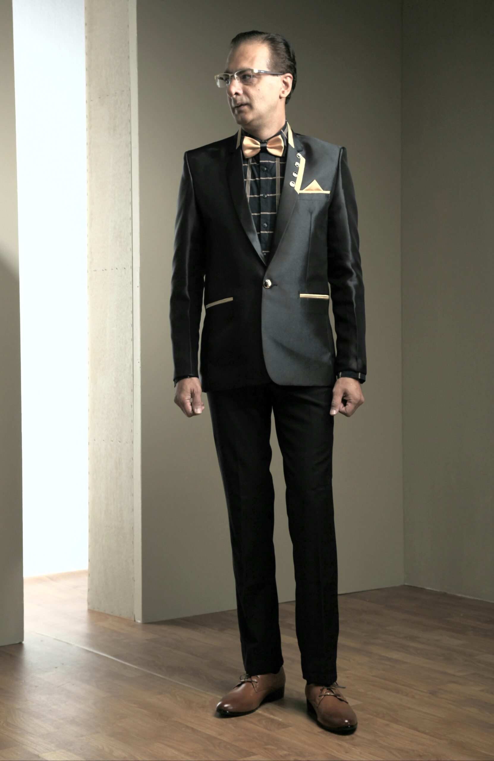 MST-5057-02-rent_rental_hire_tuxedo_suit_black_tie_suit_designer_suits_shop_tailor_tailors_singapore_wedding