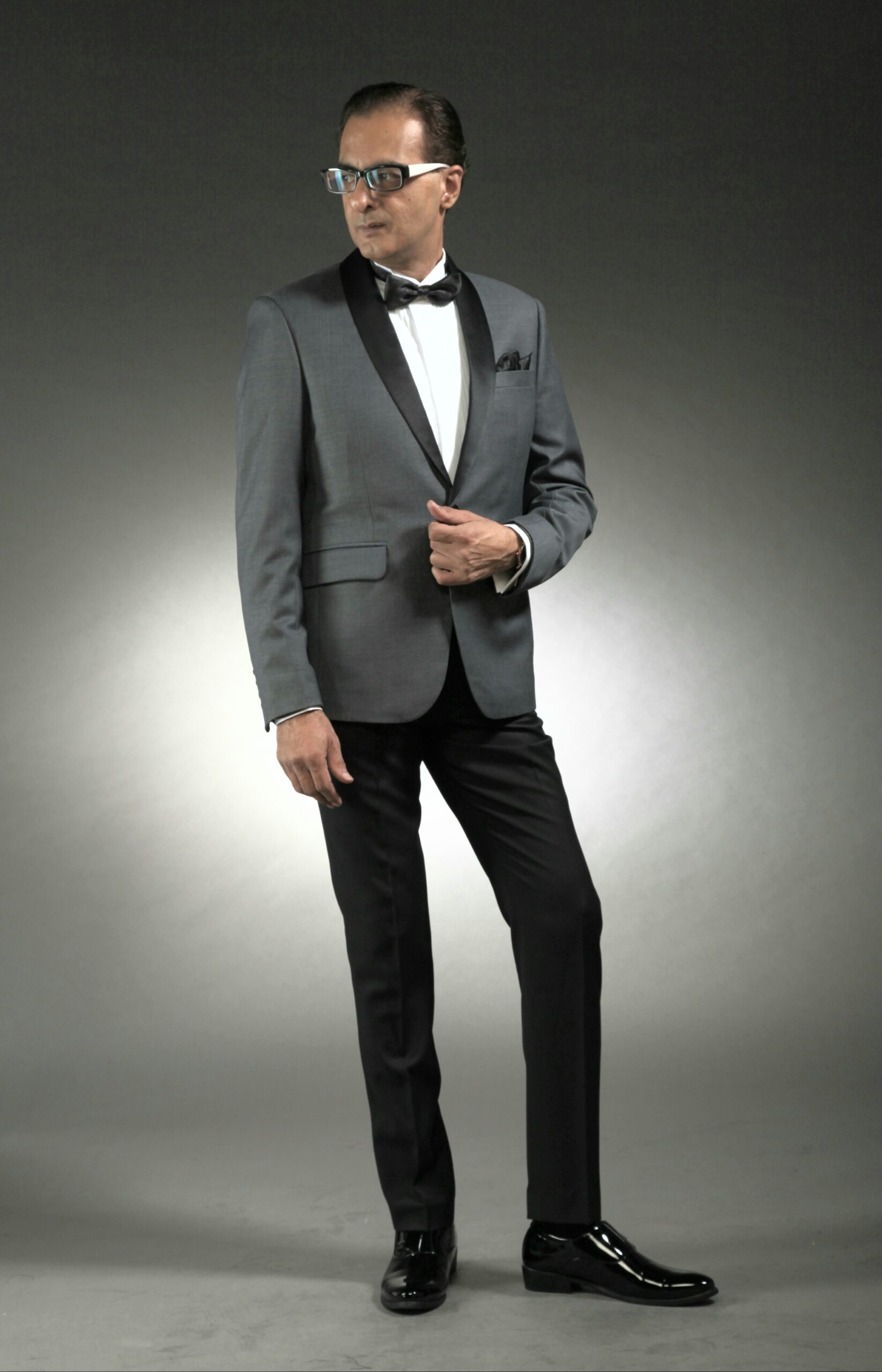 MST-5065-01-rent_rental_hire_tuxedo_suit_black_tie_suit_designer_suits_shop_tailor_tailors_singapore_wedding
