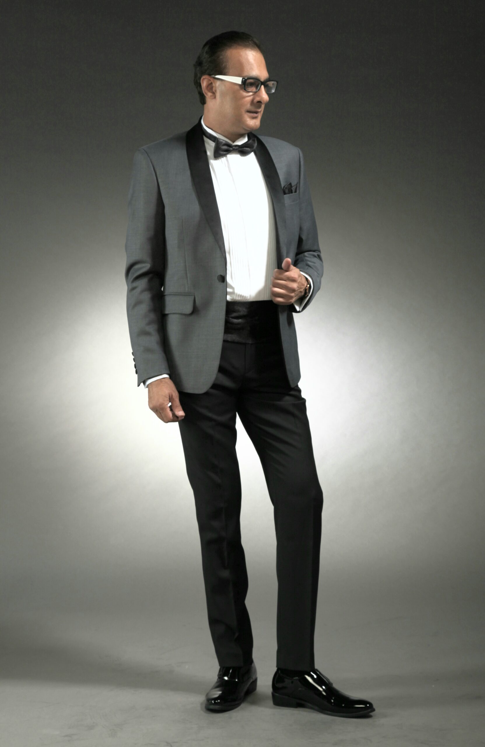 MST-5065-02-rent_rental_hire_tuxedo_suit_black_tie_suit_designer_suits_shop_tailor_tailors_singapore_wedding